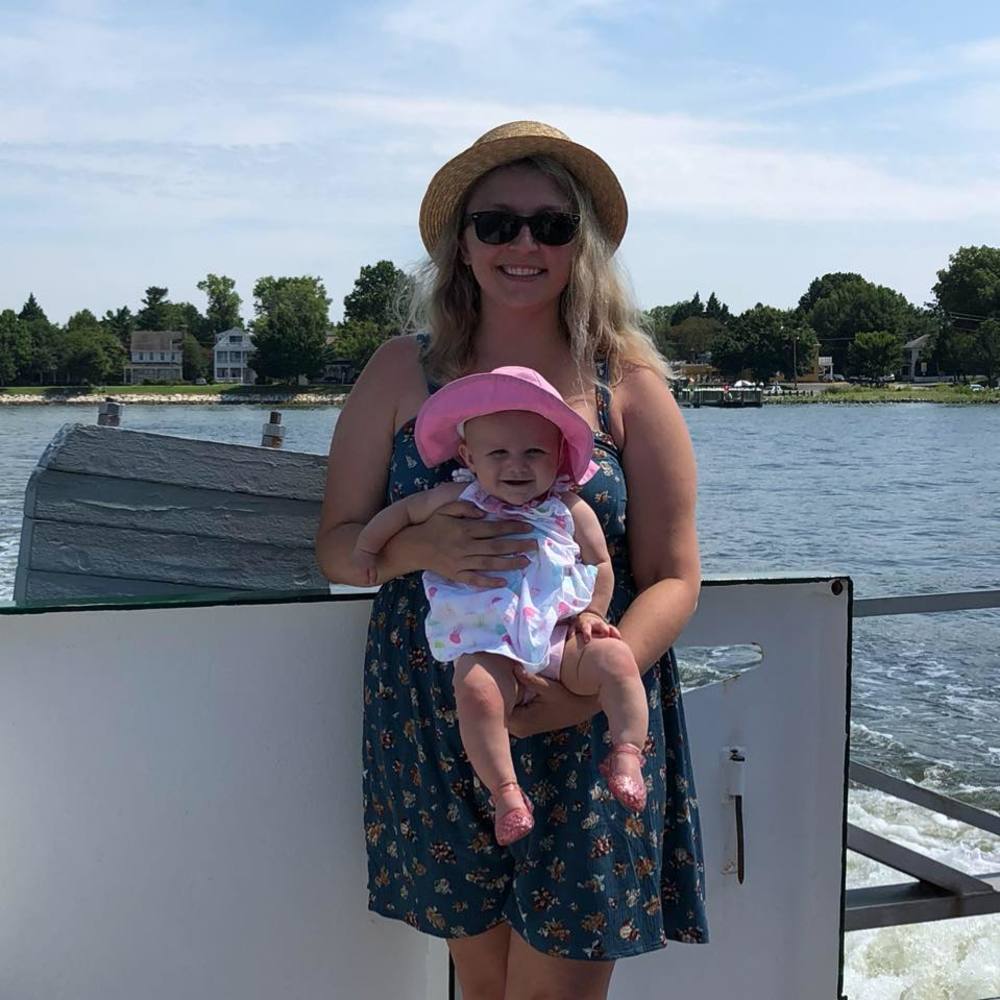 Meet your Posher, Christina